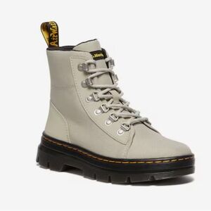 NEW Dr. Martens Combs poly casual boot in stone color size 7